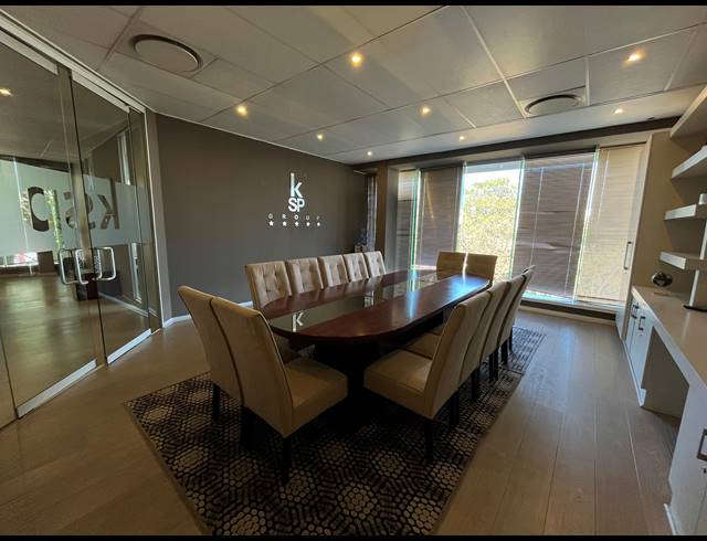 182M² OFFICE FOR SALE IN UMHLANGA RIDGE